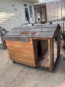 Doghouse for sale