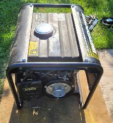 UnitedPower 1300W Gas Generator - Photo 2