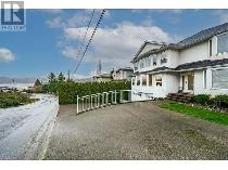 3 bedroom 2.5 bath whole house Alderside RD Port Moody