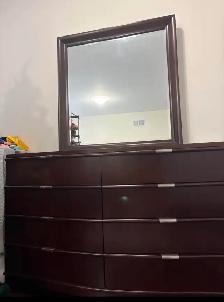 Queen bedroom set with dresser mirror &2 night stands - Photo 3