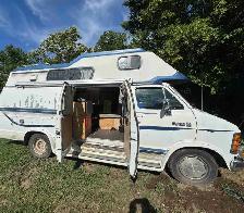 1989 Dodge Ram Camper Van