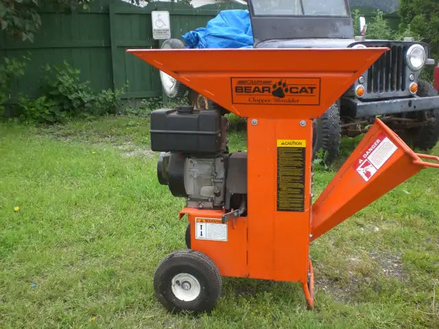 For Sale Bear Cat Chipper & Shredder