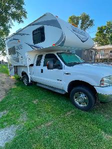 Lance 865 truck camper