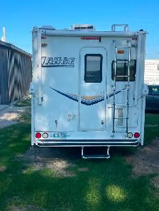 Lance 865 truck camper - Photo 3