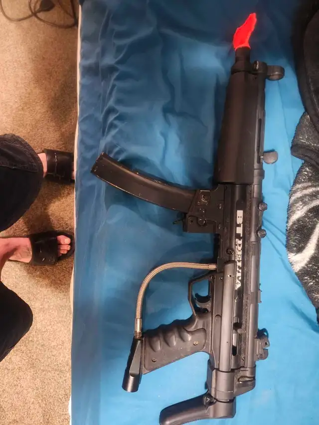 paintball gun
