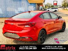2020 Hyundai Elantra Limited - Photo 11