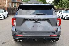 2022 Ford Explorer ST 4WD - Photo 2