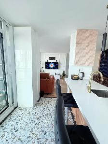Fully Furnished Condo 2Bed 2Bath Sep26 - Apr27 Downtown Toronto - Photo 5