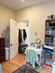 1 Bdrm fully furnished, inclusive apartment. Queen’s Univers - Photo 10