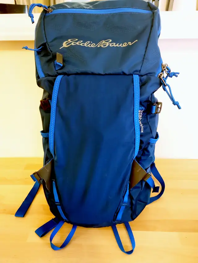 Eddie Bauer Adventurer Trail 30L Backpack (Never Used)