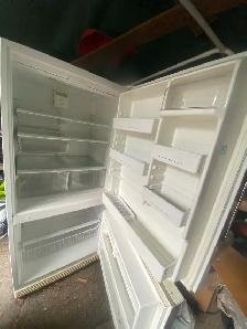 Amana Top-Freezer Refrigerator - $250 OBO - Photo 4