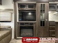 2018 STARCRAFT TELLURIDE 292RLS Fifth Wheel - Photo 9