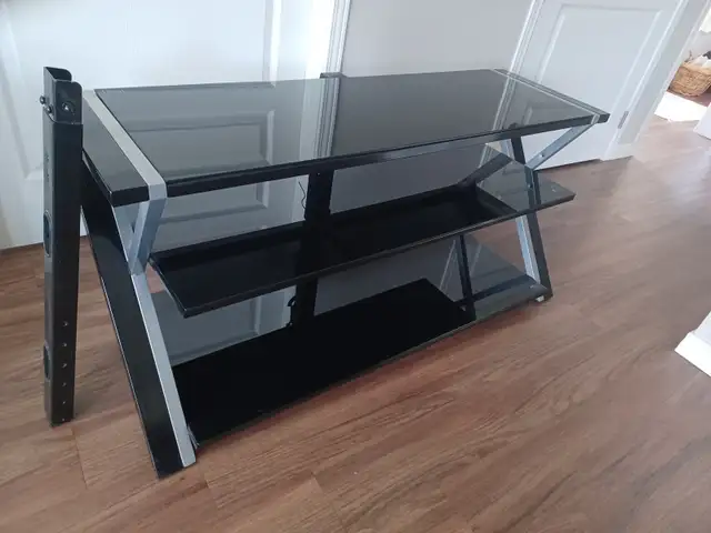 Modern TV Stand