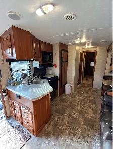 2013 Cougar High Country 329TSB 35’10" Travel Trailer - Photo 4