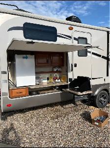 2013 Cougar High Country 329TSB 35’10" Travel Trailer - Photo 10