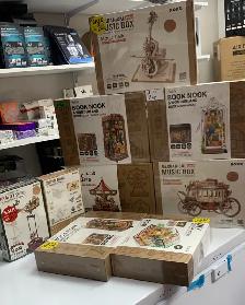 Rolife & ROKR DIY Wooden Puzzles, Book Nooks, Miniature Houses - Photo 6