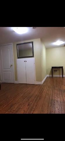 One bedroom basement , separate entrance. $1,200 - Photo 4
