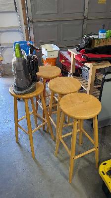 small tiller, cat cage, wood bar stools etc.  Some Free items to - Photo 10