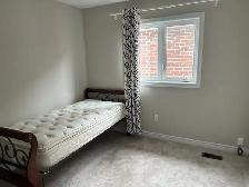 Spacious Room for Rent in Paris-ON- Perfect for Females! - Photo 5