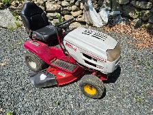 White Outdoor Riding Lawn Mower - Photo 3