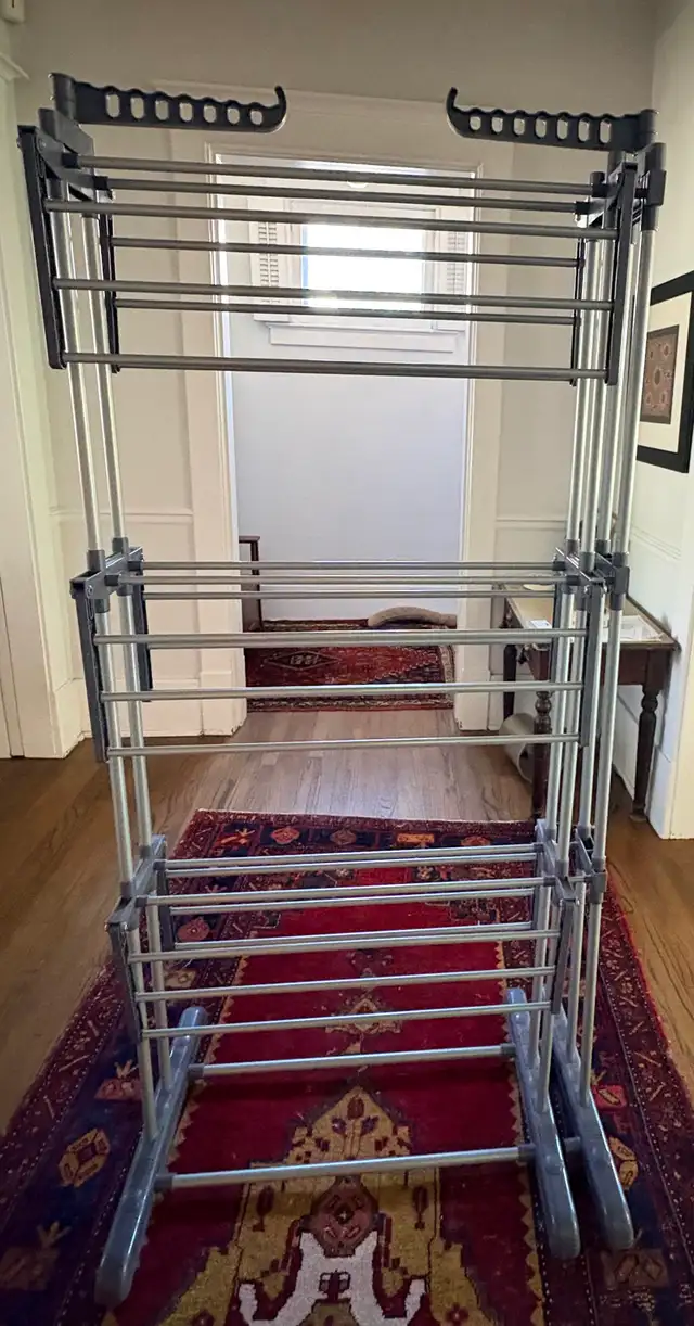 Large, telescopic laundry drying rack.
