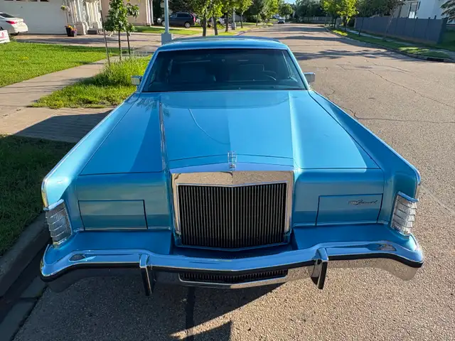 1978 Lincoln Town Car 75th Anniversary Edition