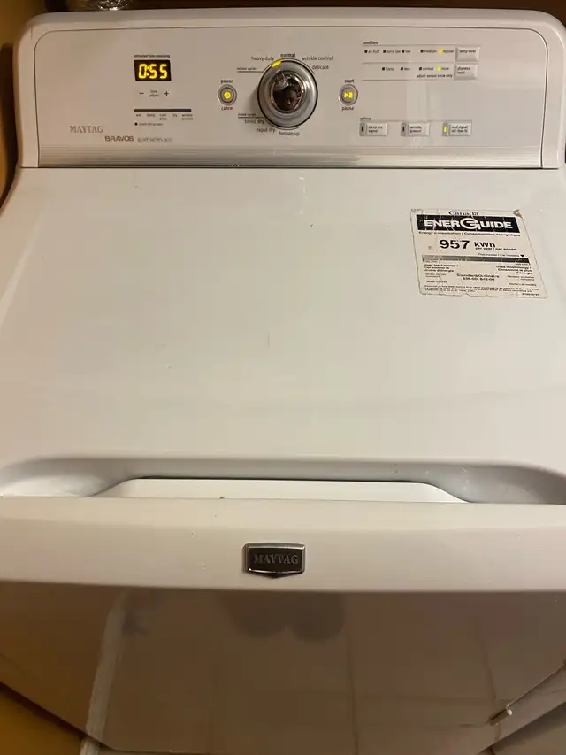 Maytag Bravos Quiet Series 300 Dryer