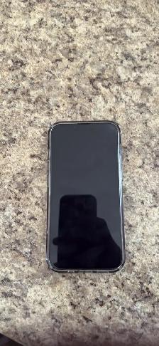 iPhone 13 128gb storage - Photo 2