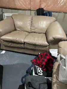 Used Couch set - Photo 3