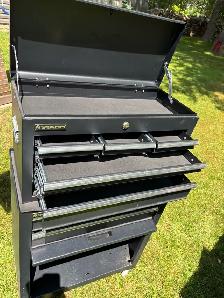 WHEELED TOOL CHEST FOR SALE - Photo 2