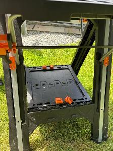 WORKBENCH FOR SALE - Photo 2