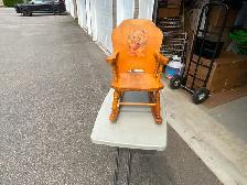 VINTAGE : SUPERBE CHAISE BERÇANTE POUR ENFANT AVEC MUSIQUE - Photo 3