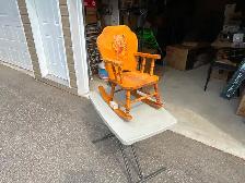 VINTAGE : SUPERBE CHAISE BERÇANTE POUR ENFANT AVEC MUSIQUE - Photo 4