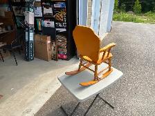 VINTAGE : SUPERBE CHAISE BERÇANTE POUR ENFANT AVEC MUSIQUE - Photo 8