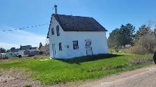 HOUSE FOR SALE / LAND FOR SALE -- ( FIXER-UPPER ) - Photo 4