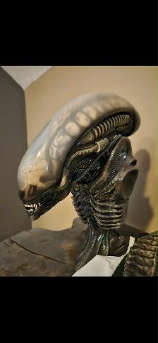 Prime 1 studio statue and sideshow for sale - Photo 5