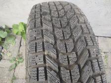 1 pneu hiver 195-65R15 Firestone Winterforce comme neuf
