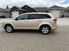 2010 Dodge Journey SXT  PKG AWD - 3RD ROW 7 SEATS - DVD - Photo 10