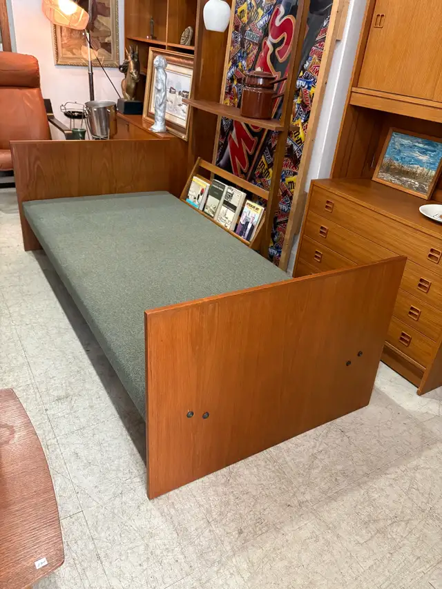 Vintage Teak Bed - Free Delivery!