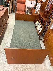 Vintage Teak Bed - Free Delivery! - Photo 2