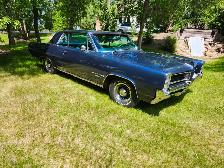 Beautiful 1964 Grand Prix - Photo 3