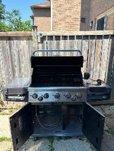 Broil King Natural Gas BBQ Grill - Photo 2