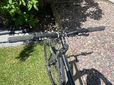 Mountain bike - Photo 3