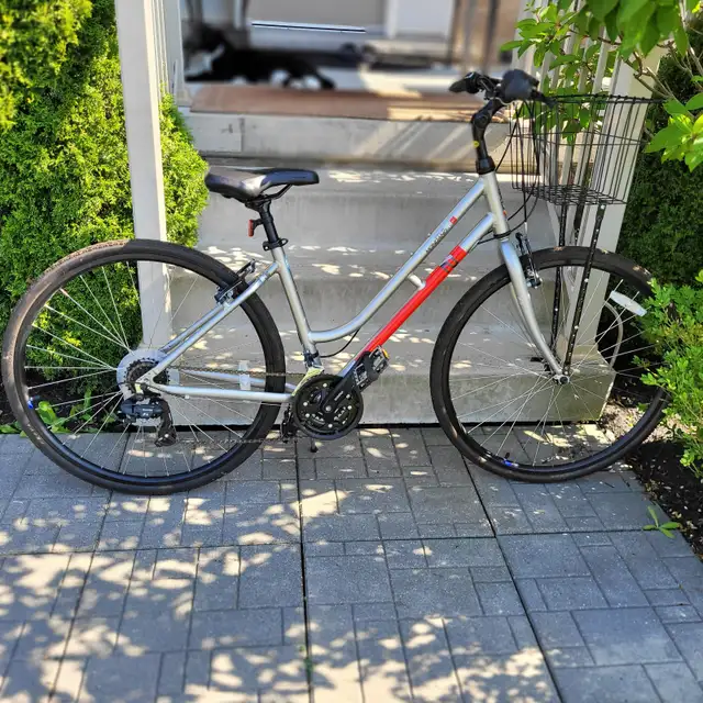 Opus Mondano Step-Thru Hybrid Bike  (Canadian High-end bike)