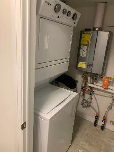 Beautiful 2-Bedroom Townhouse Condo for Lease - Photo 12