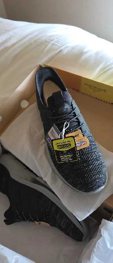 Sketchers Garner-Newick Men's 9.5 Shoe - Photo 2