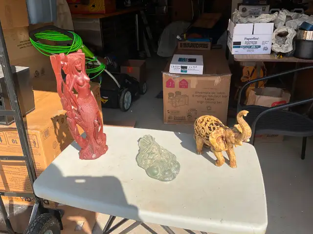 SCULPTURE, ÉLÉPHANT ET POISSON