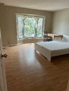 House inside UTSC Campus Walk 8 Min | University of Toronto Scar