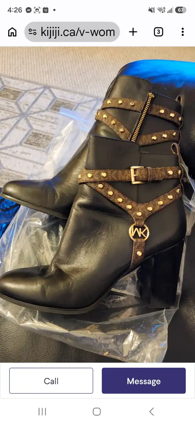 Excellent condition MK boots size 10Authentic Micheal Kors
