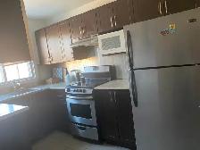 4½ Renovated Apartment NDG – Park View – Near Villa-Maria Metro - Photo 5